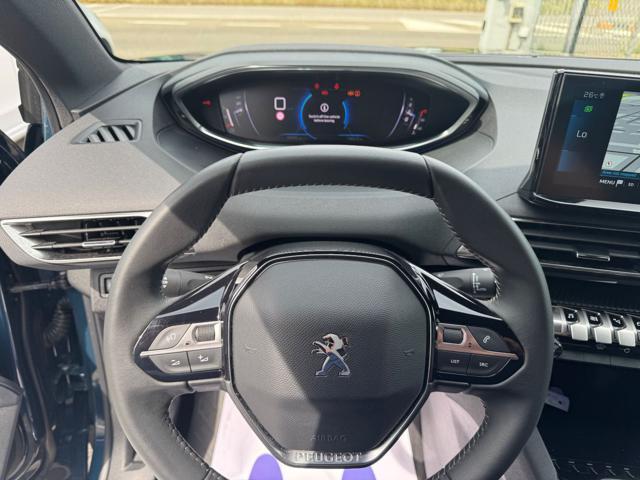 PEUGEOT 3008 PureTech Turbo 130CV Allure Pack NAVI+RETR.