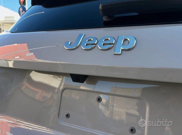 Jeep - Avenger -1.2 Mhev Summit
