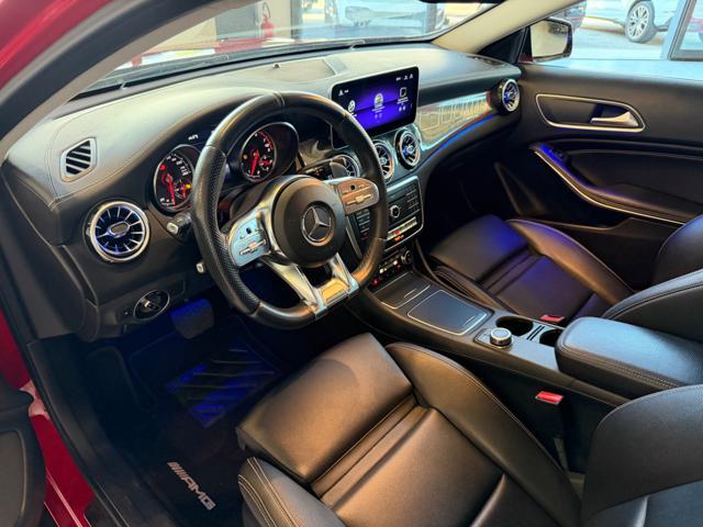 MERCEDES-BENZ GLA 200 Automatic Premium