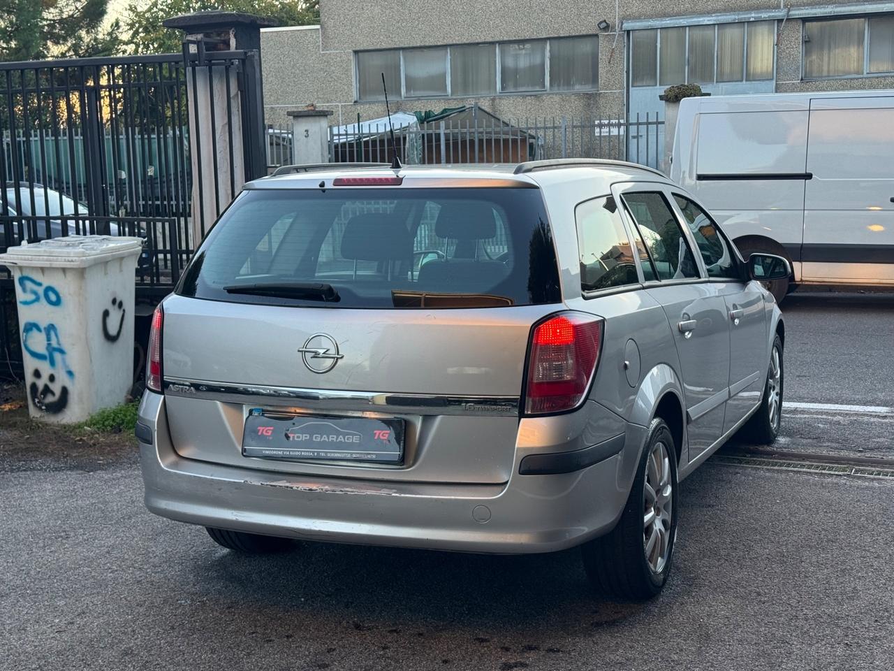 Opel Astra 1.6 T 16V Station Wagon Cosmo