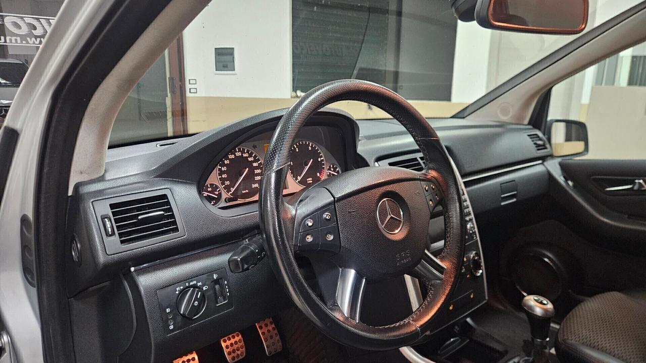 Mercedes-benz B 180 CDI Premium