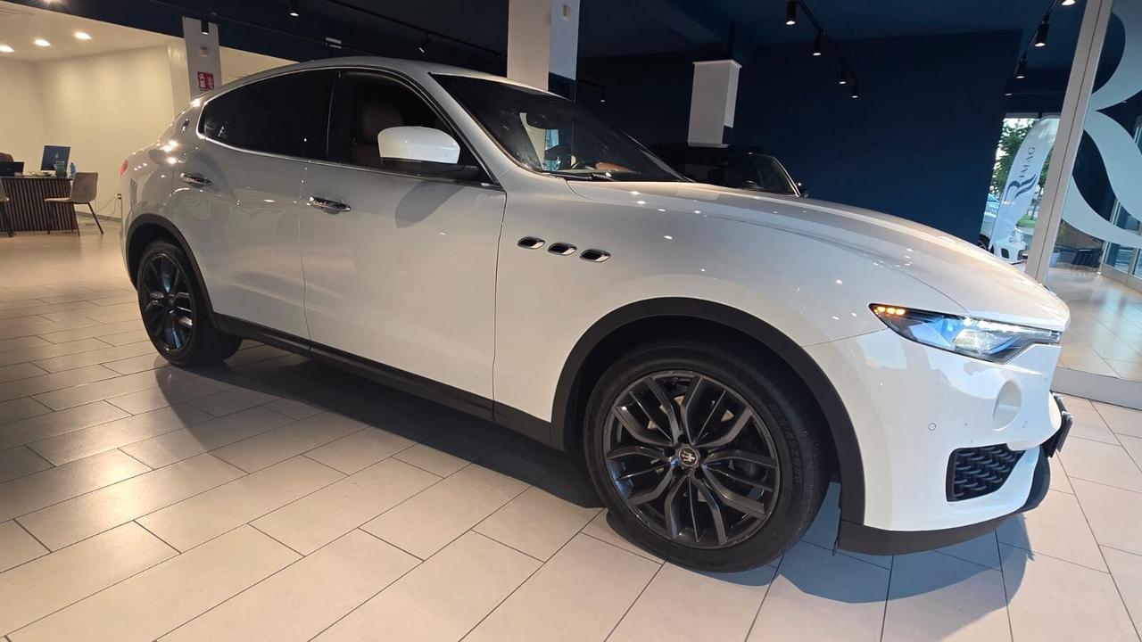 Maserati Levante V6 Diesel AWD Gransport