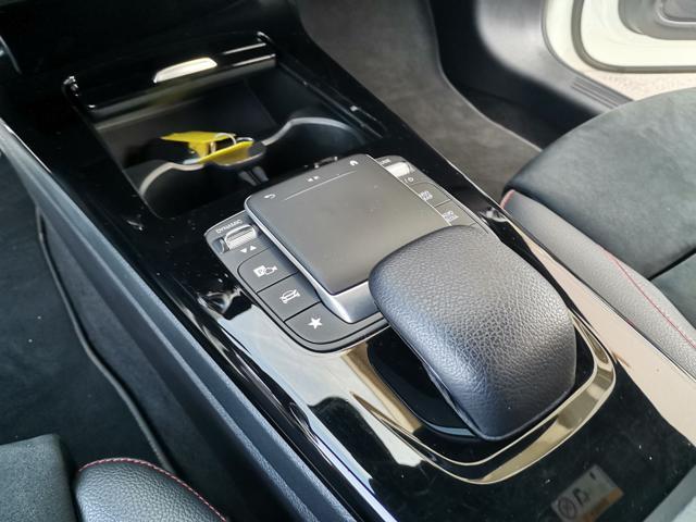 MERCEDES-BENZ CLA 200 d Shooting Brake Premium