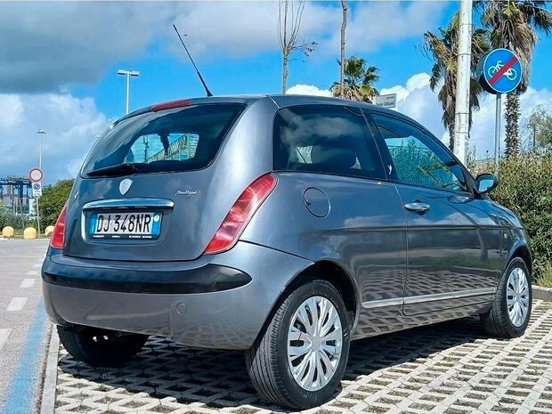 Lancia Ypsilon 1.3 DIESEL - PERMUTE ...