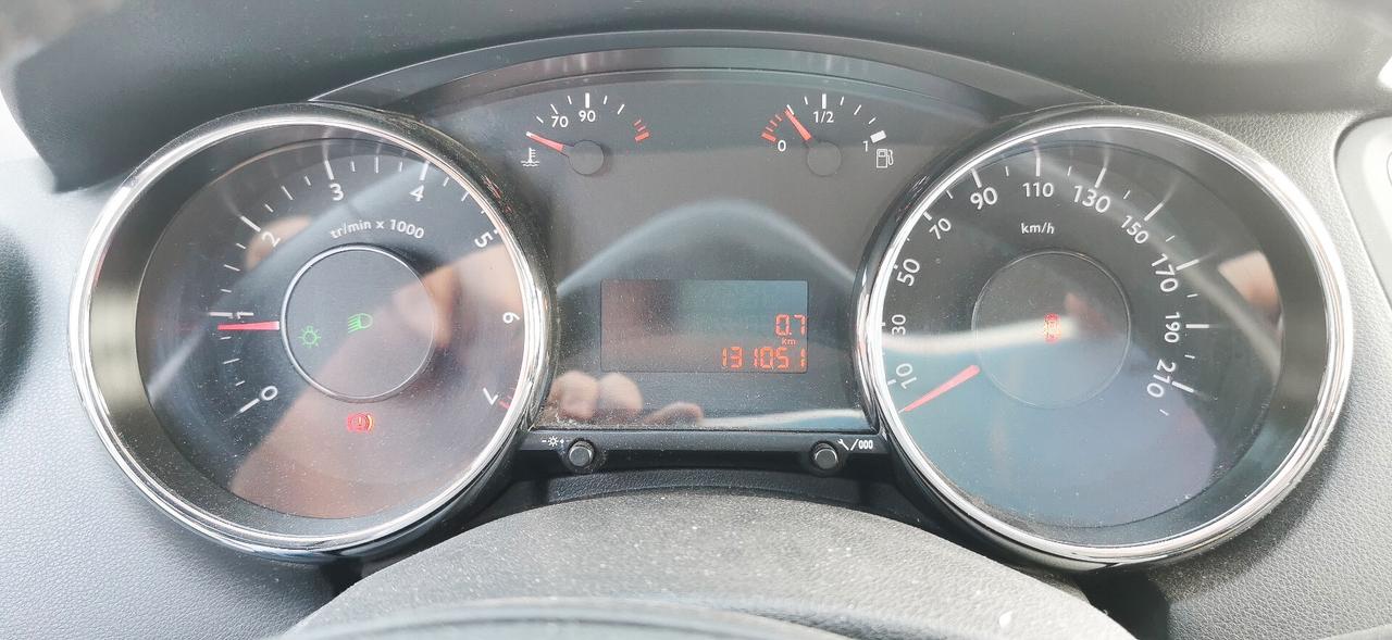 Peugeot 5008 1.6 VTi 120CV Tecno