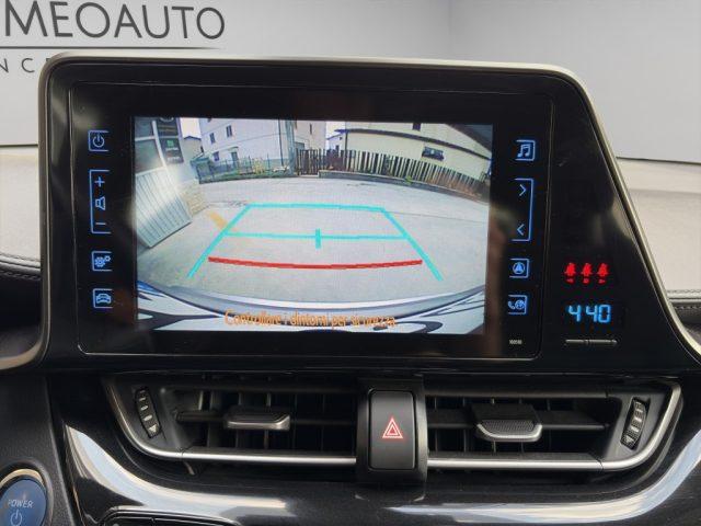 TOYOTA C-HR 1.8 Hybrid E-CVT Business 2WD