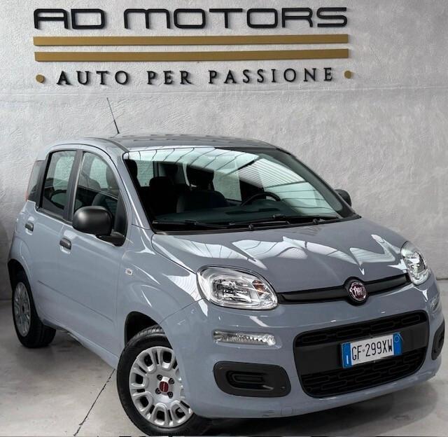Fiat Panda 5 posti Euro 6 Neopatentati