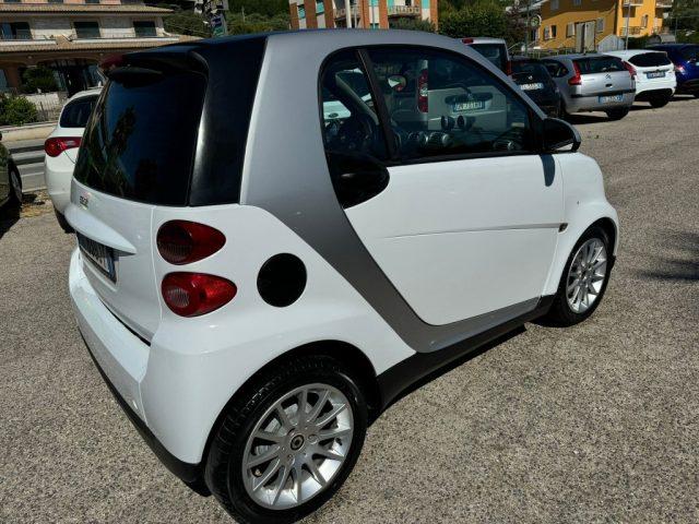 SMART ForTwo 1000 52 kW coupé limited two