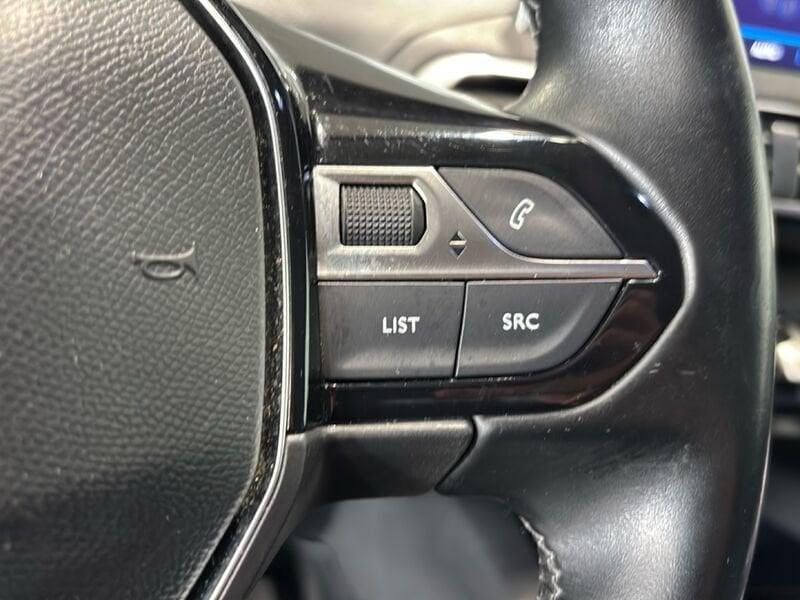 Peugeot 3008 3008 1.5 bluehdi 130cv Cambio Manuale