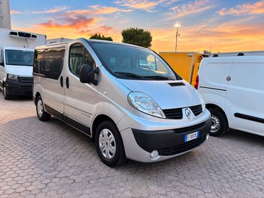RENAULT TRAFIC 2.0 DCI 120 CV 9 POSTI - MOTORE RIFATTO