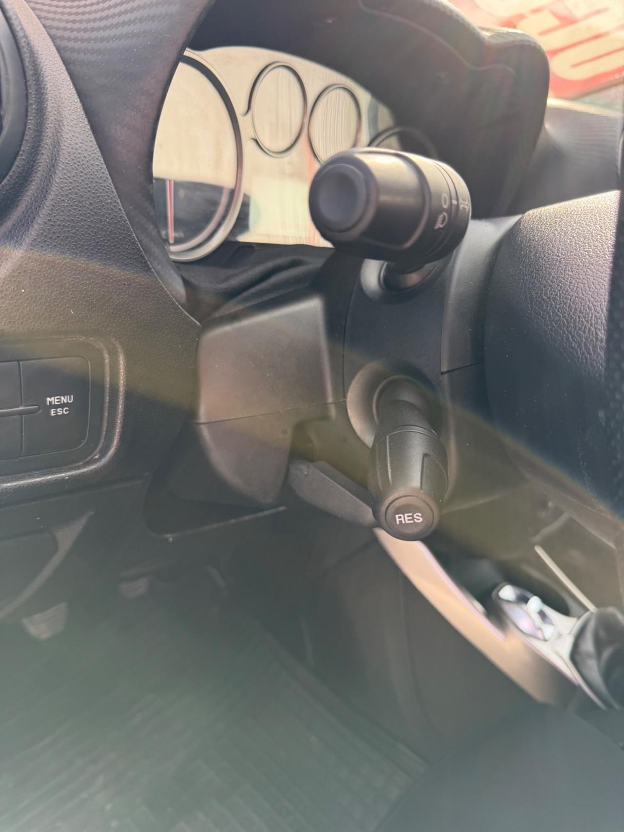 Alfa Romeo MiTo 1.6 JTDm 16V Distinctive Sport Pack