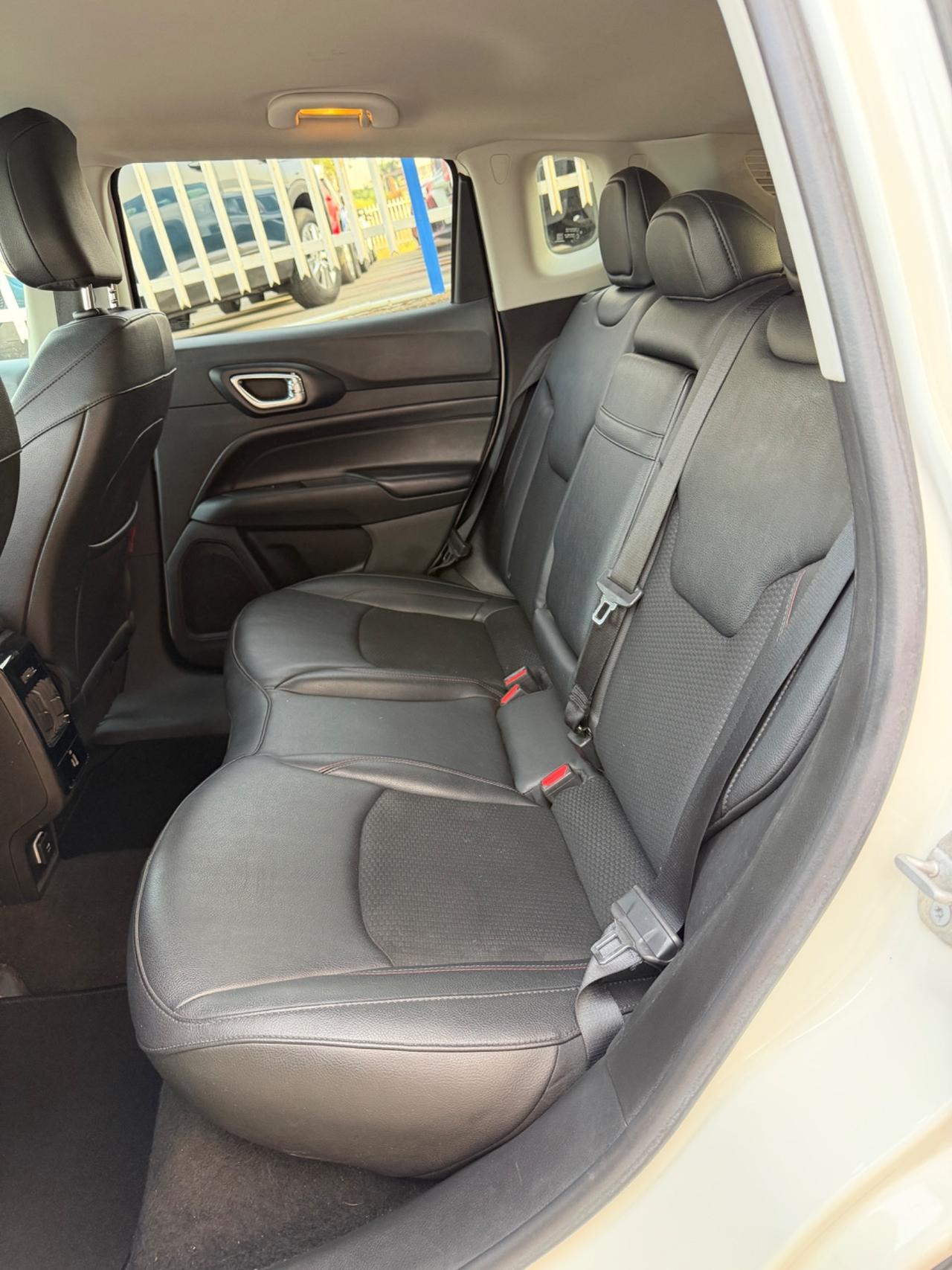 Jeep Compass 1.3 Turbo T4 240 CV PHEV AT6 4xe Trailhawk