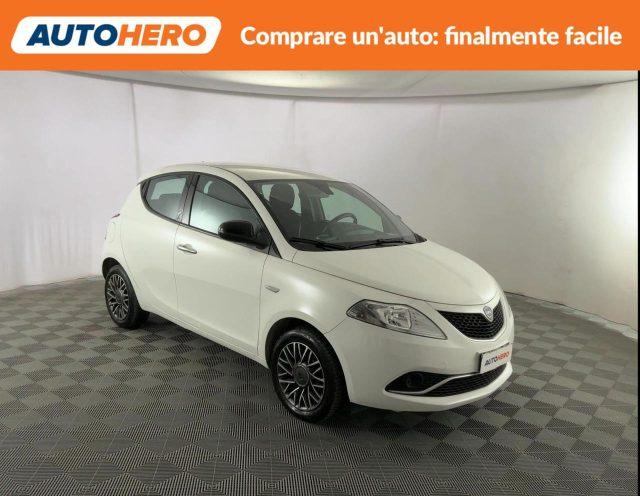 LANCIA Ypsilon 1.2 69 CV 5 porte Gold
