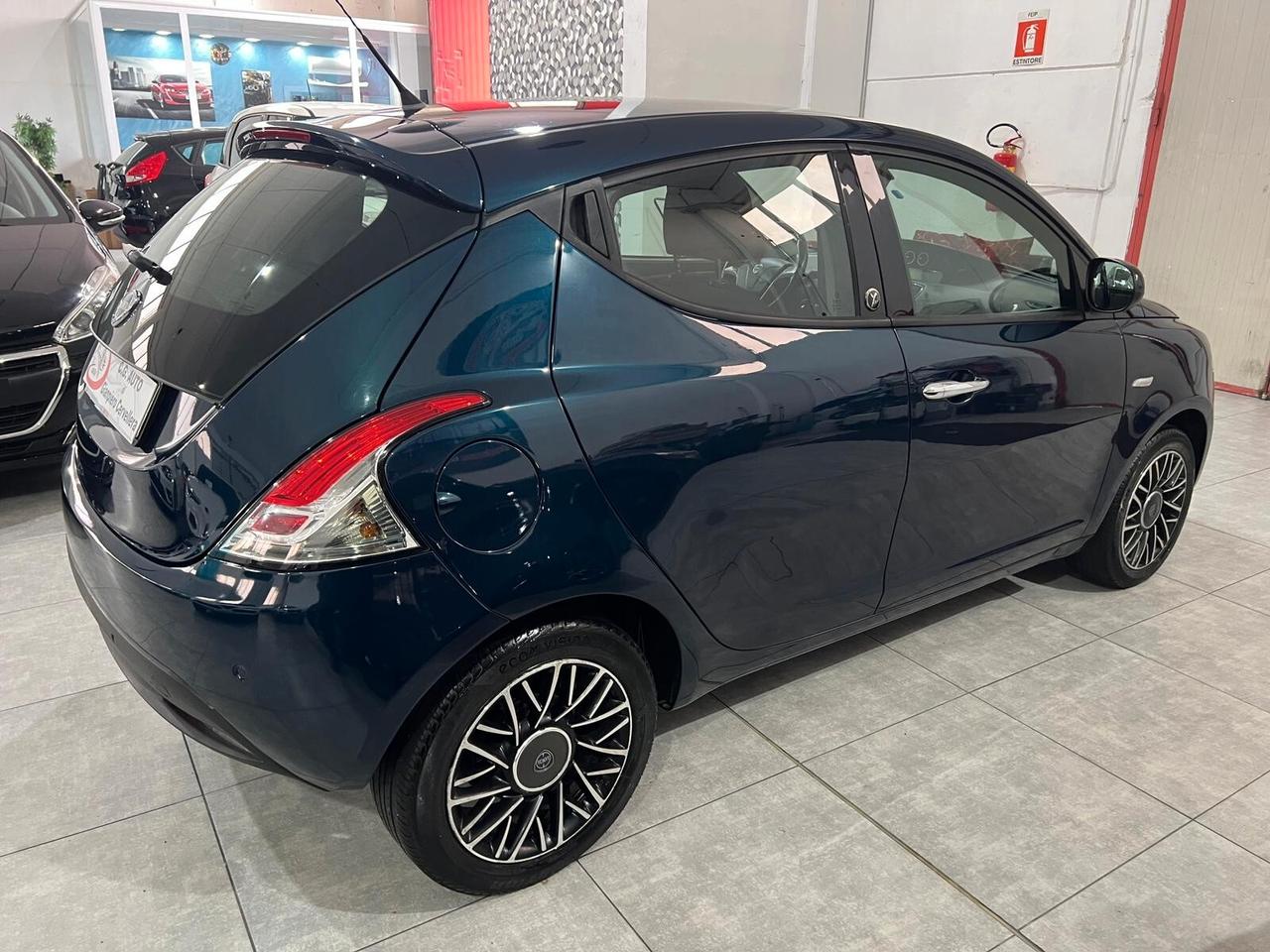Lancia Ypsilon 1.2 69 CV - 30th Anniversary - 2015