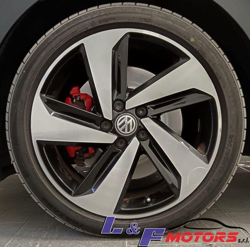 Volkswagen Polo GTI 2.0 TSI GTI DSG BMT