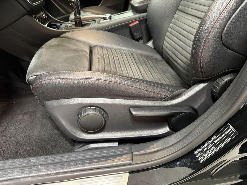 Mercedes-Benz GLA GLA 200 Premium AMG Night Edition