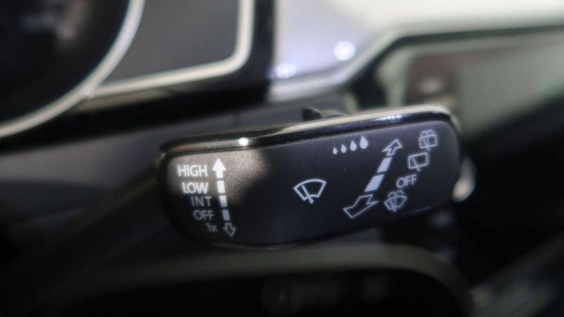 Volkswagen Passat Variant 2.0 TDI SCR 122 CV EVO DSG Business