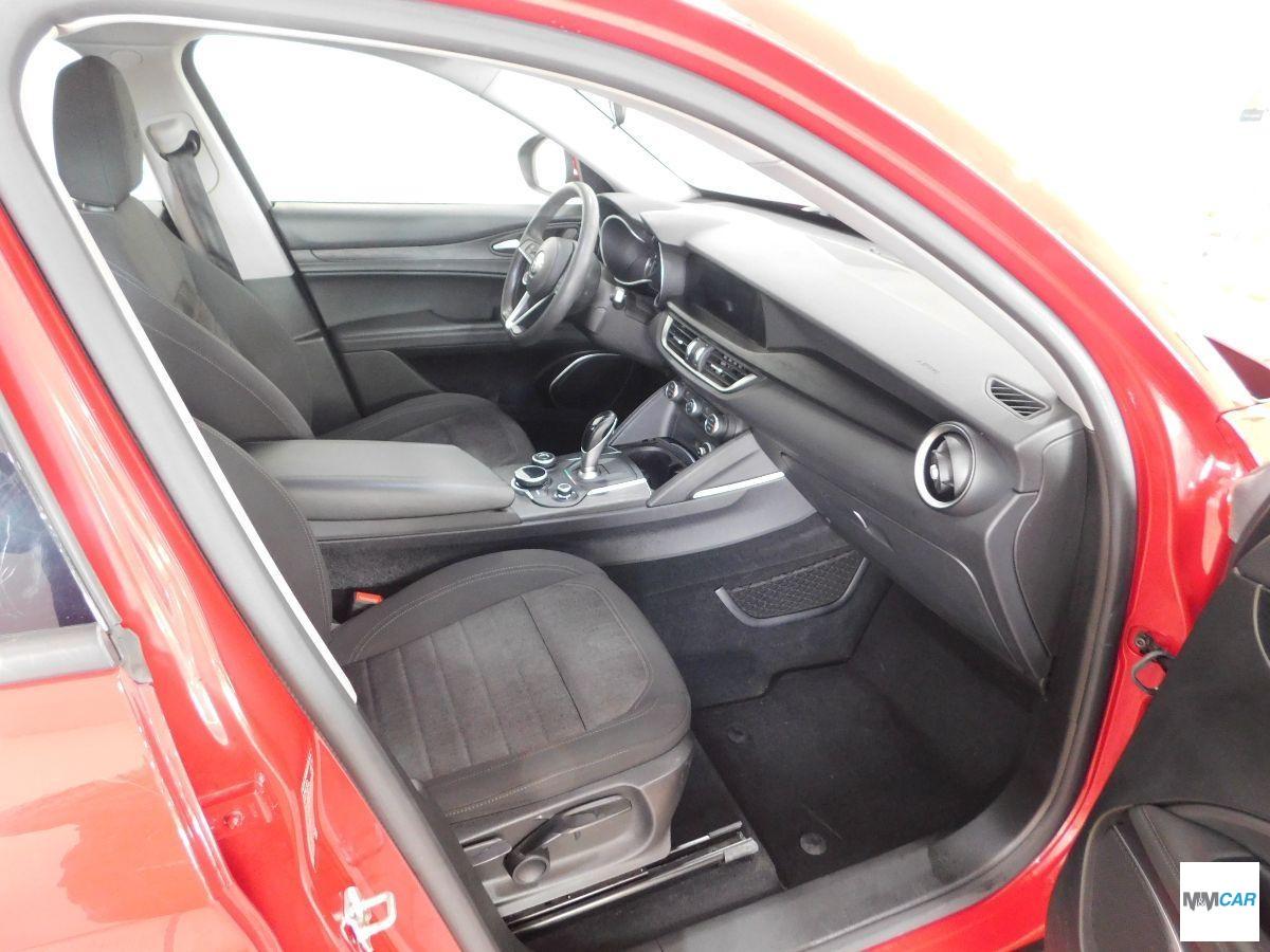 ALFA ROMEO - Stelvio - 2.2 T.diesel 180CV AT8 RWD Bus.