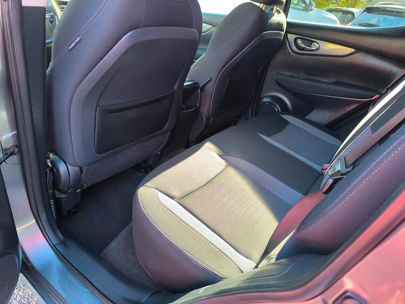 Nissan Qashqai 1.6 dCi 4WD N-Connecta
