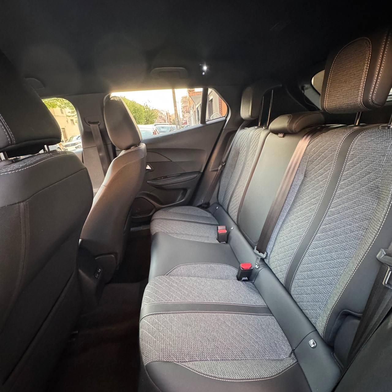 Peugeot 2008 PureTech/Allure * 230 /MESE ACCONTO 0