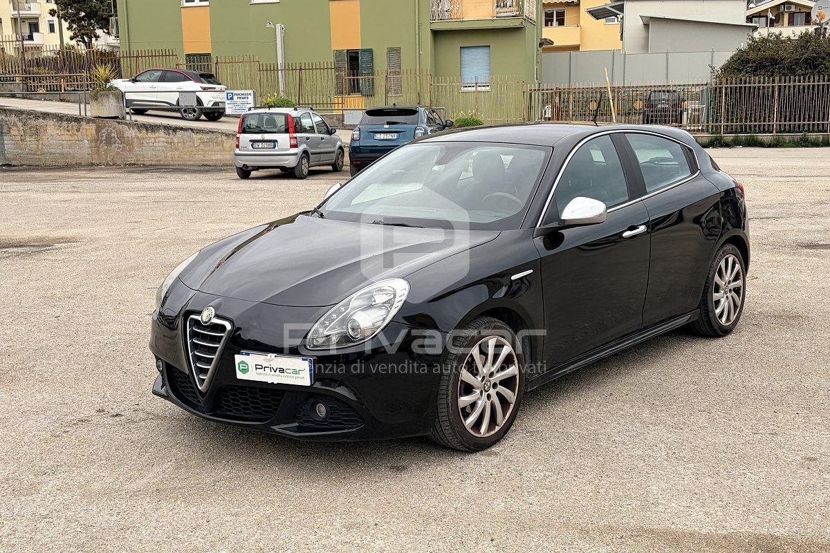 ALFA ROMEO Giulietta 1.6 JTDm-2 105 CV Distinctive