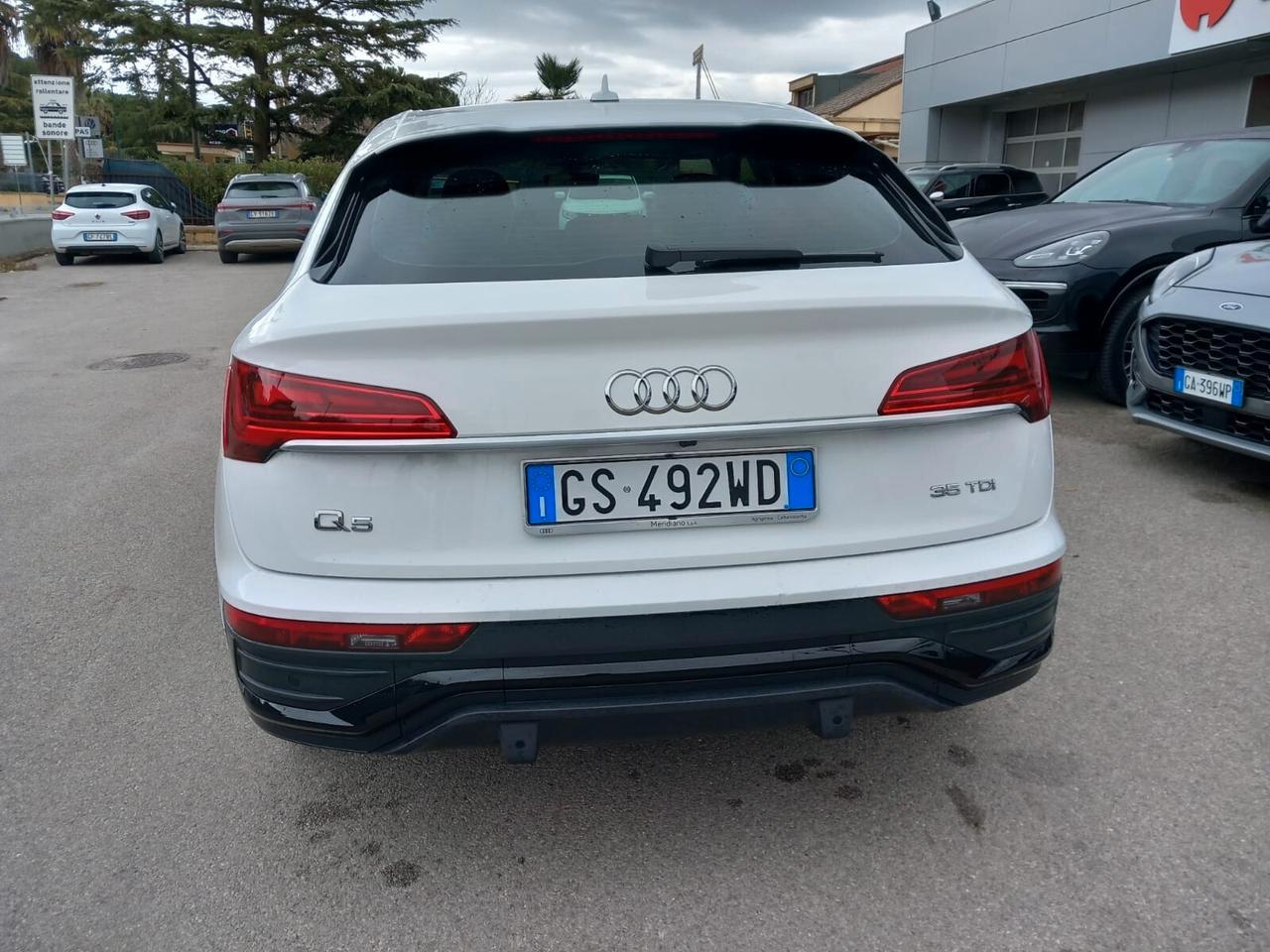 Audi Q5 35 TDI S tronic Business Advanced
