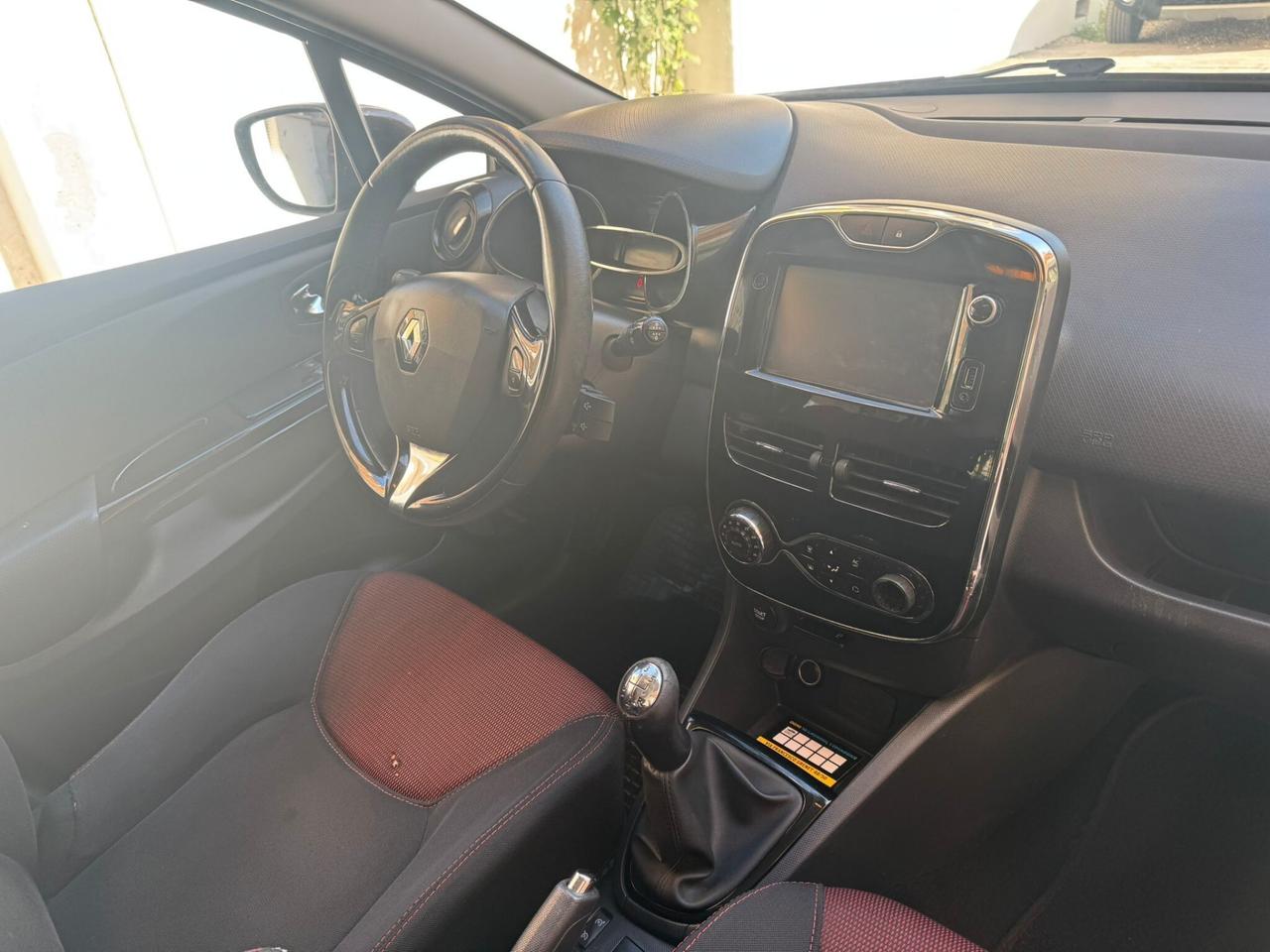 RENAULT Clio 1.2 75CV 5 porte Intens IMPIANTO GPL