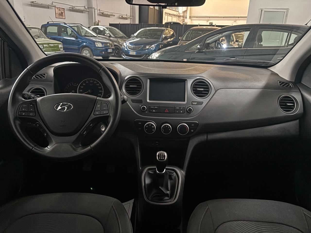 Hyundai i10 1.0 MPI Tech