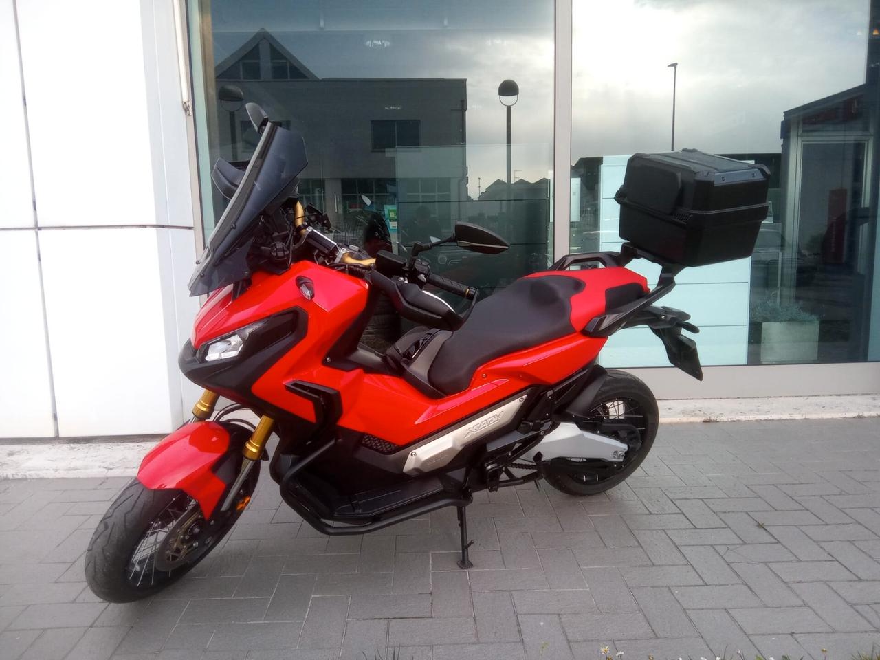 Honda X-ADV 750