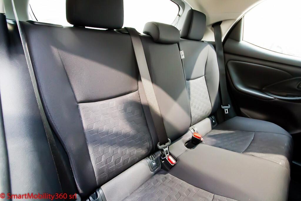 Toyota Yaris 1.5 Hybrid Active E-CVT Business Pack - Ok neopatentati!!!