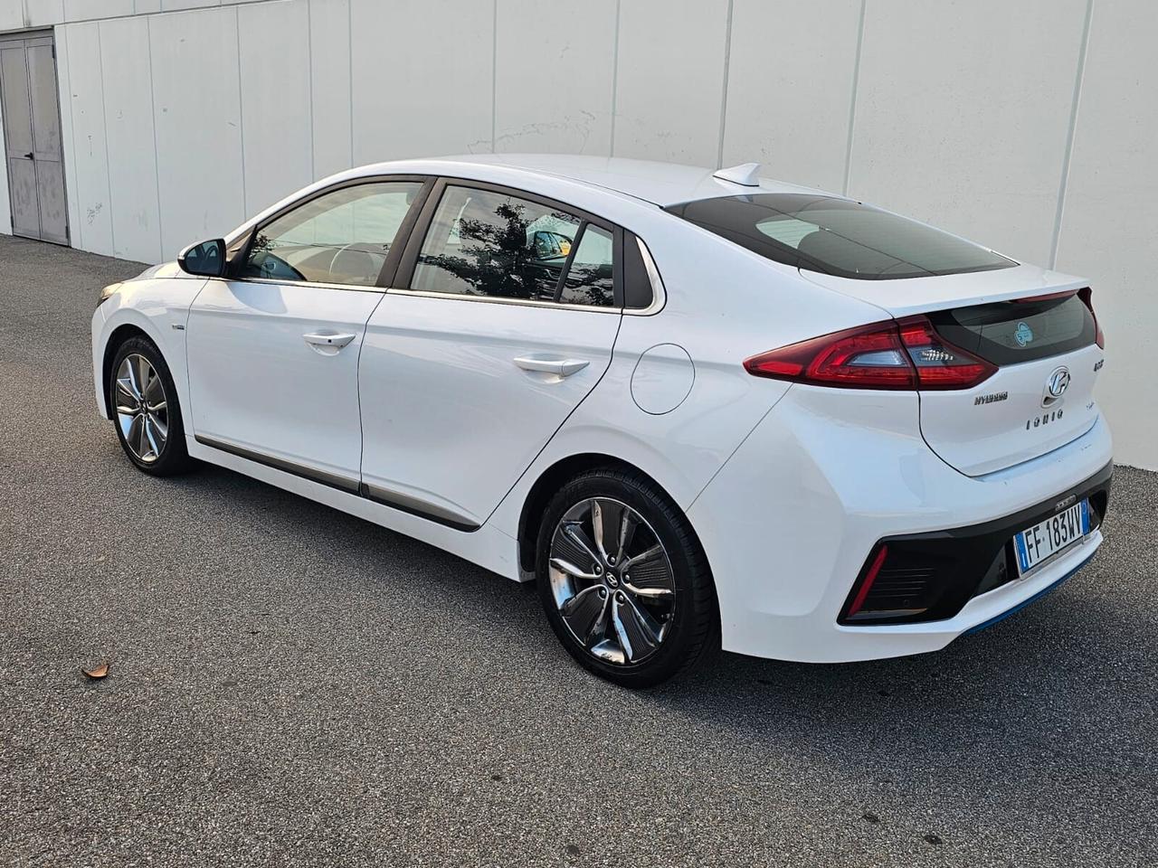 Hyundai Ioniq 1.6 Hybrid