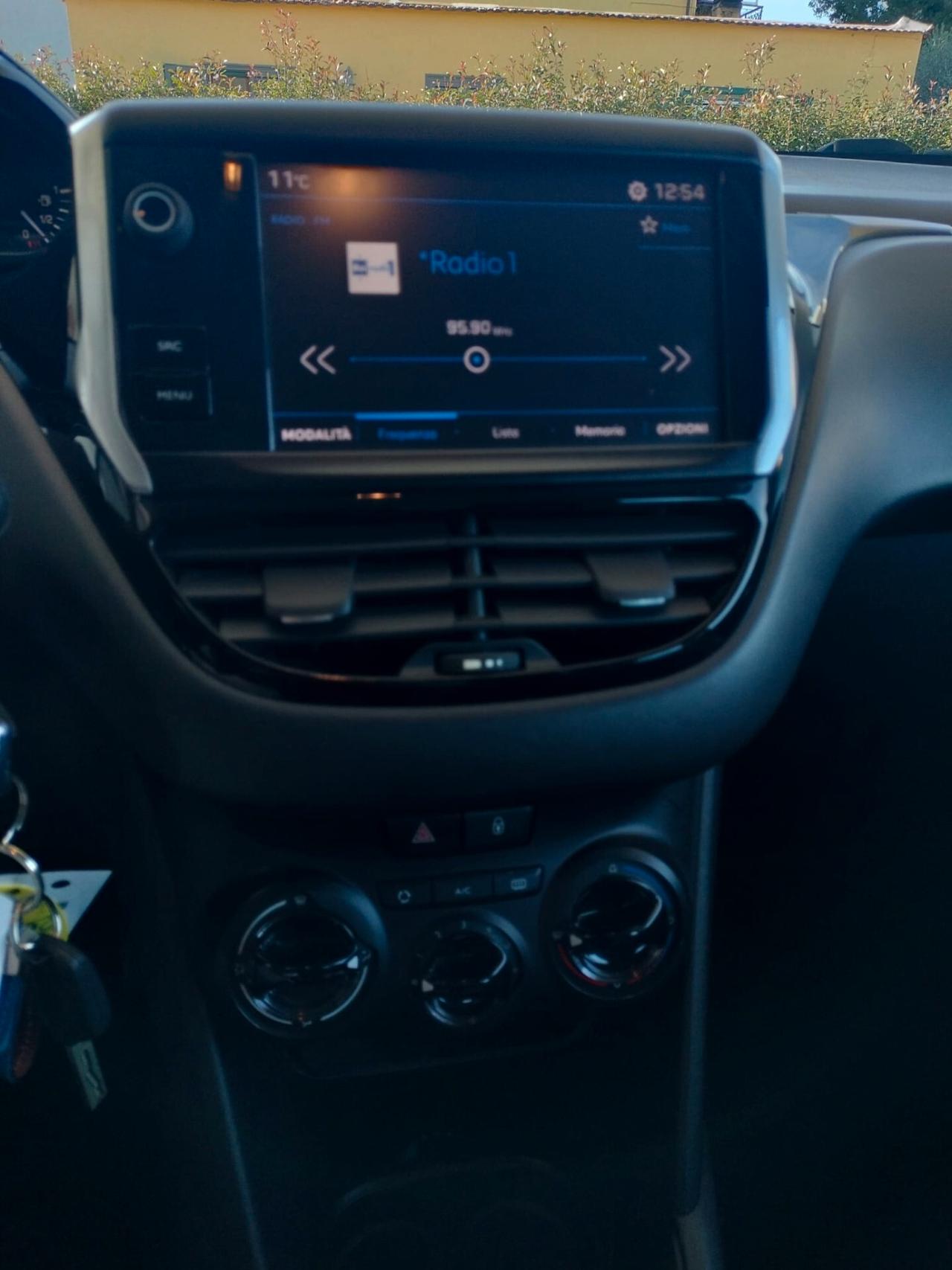 Peugeot 208 PureTech 1.2 5 porte Active