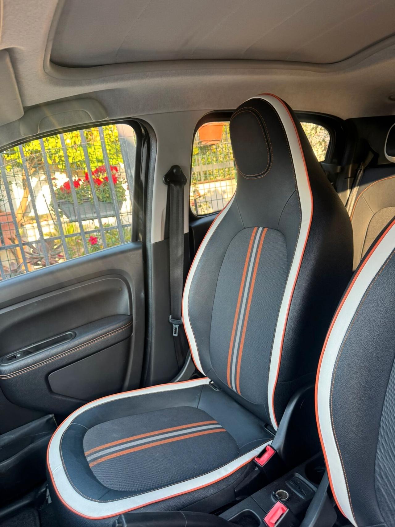 Renault Twingo TCe 110 CV EDC GT sport