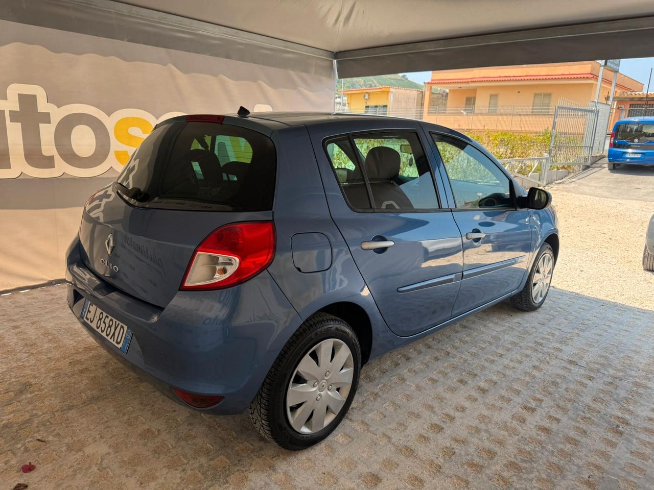 Renault Clio 1.2 16V 5 porte