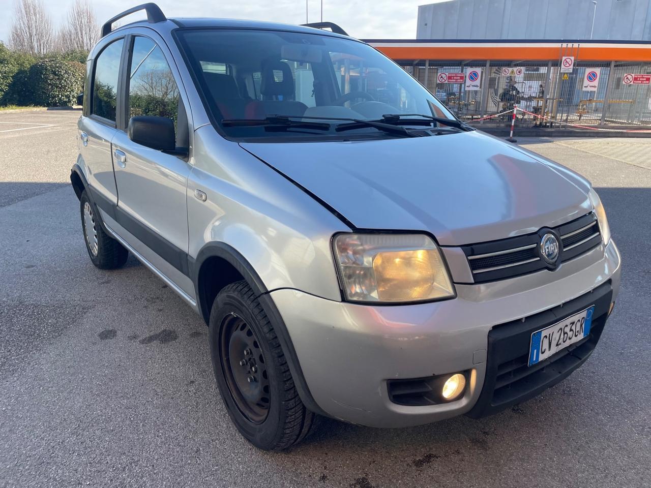 Fiat Panda 1.2 4x4 . Benzina & metano tetto gancio