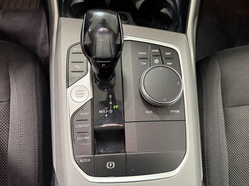 BMW Serie 3 318d Touring Business Advantage Steptronic