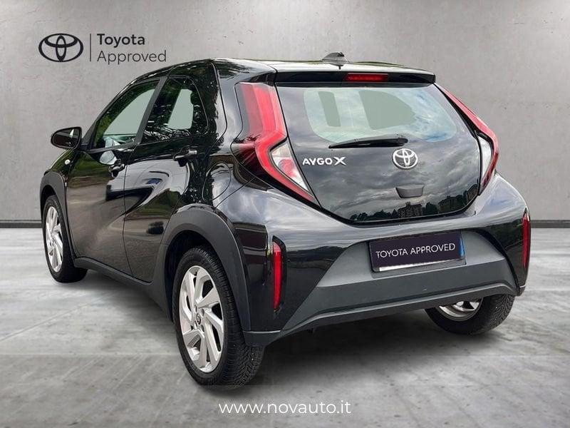 Toyota Aygo X 1.0B (72 CV) Active