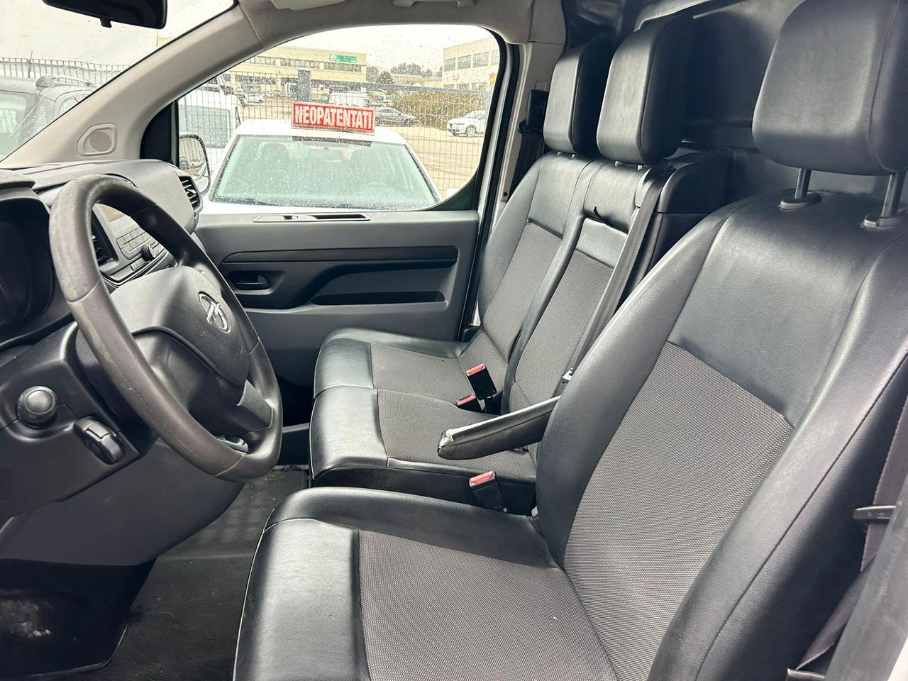 Opel VIVARO 2.0D FURGONE 2020