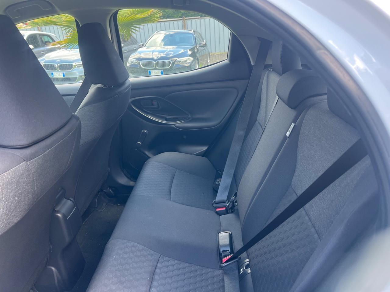 Toyota Yaris 1.5 Hybrid 5 porte Lounge