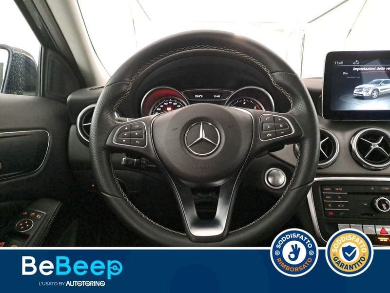 Mercedes-Benz GLA 200 D SPORT 4MATIC AUTO