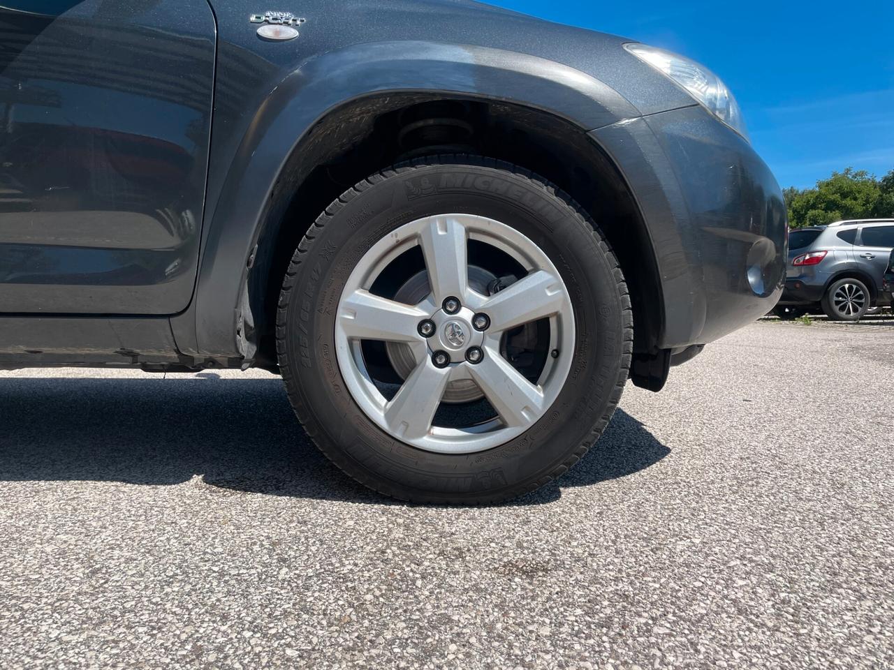 Toyota RAV 4 RAV4 2.2 D-4D 177 CV Luxury 4X4