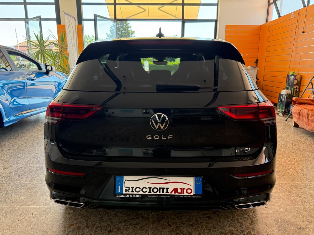 Volkswagen Golf 1.5 eTSI 150 CV EVO ACT DSG R-Line