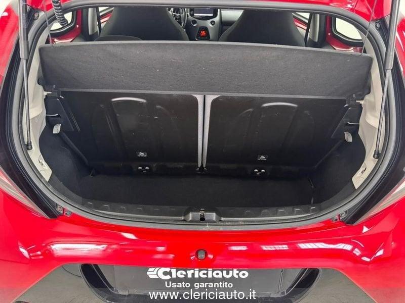 Toyota Aygo Connect 1.0 VVT-i 72 CV 5 porte x-fun