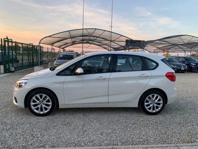 BMW 218 d Active Tourer Advantage