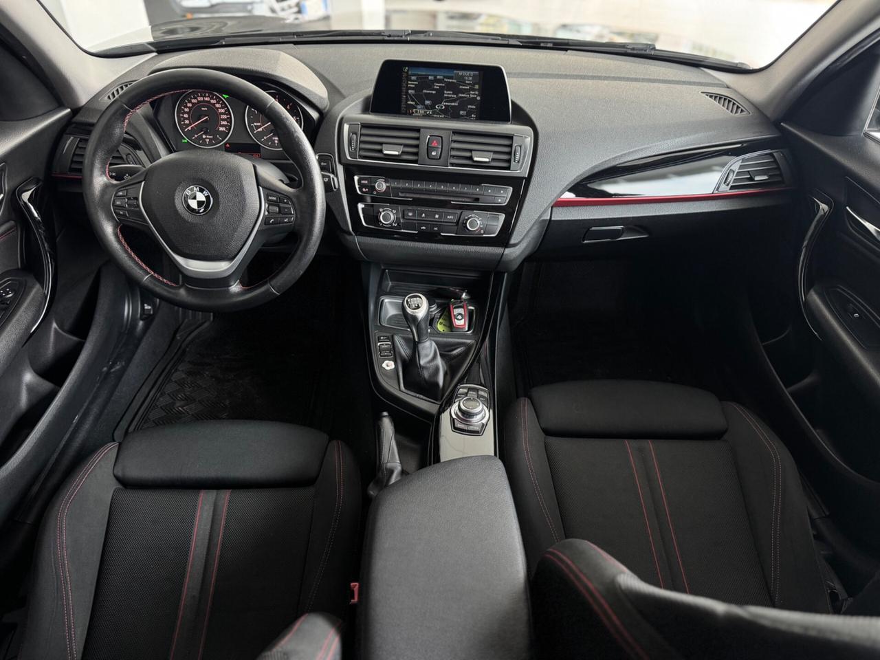 Bmw 116d Sport F20 Navi Led Cruise