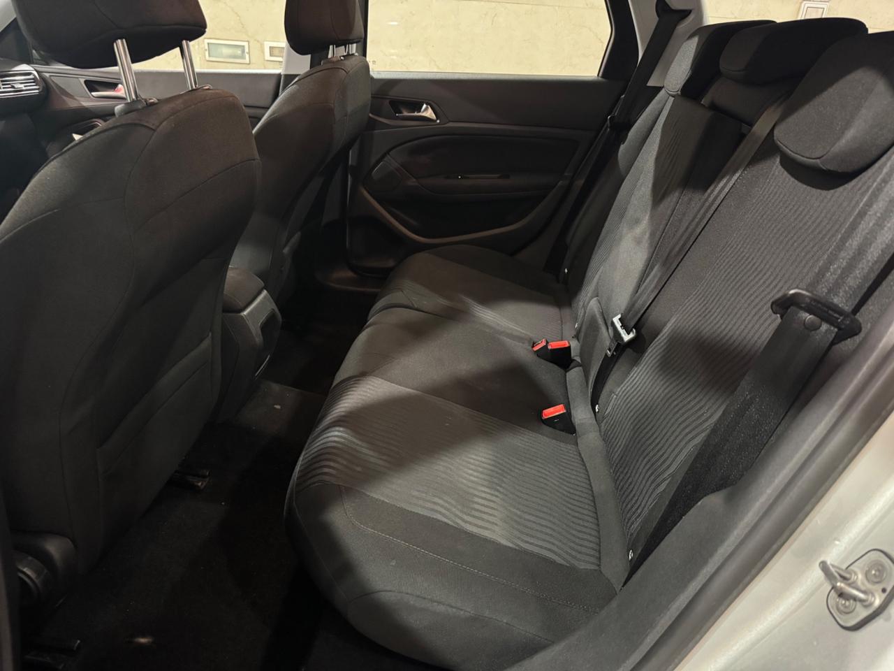 Peugeot 308 BlueHDi 120 S&S SW Business