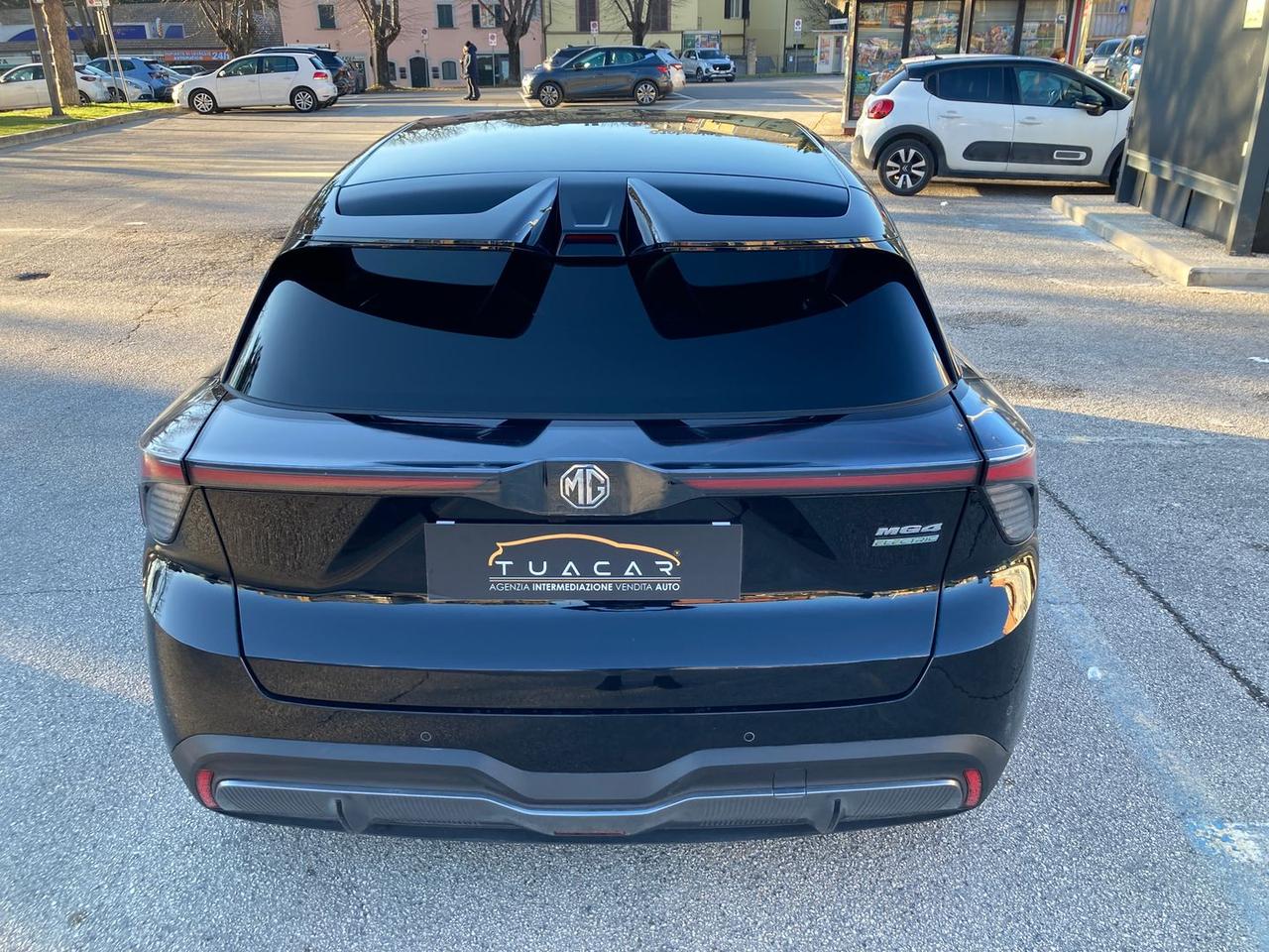 Mg MG4 4 EV Long Range 64 kWh LUXURY #8431