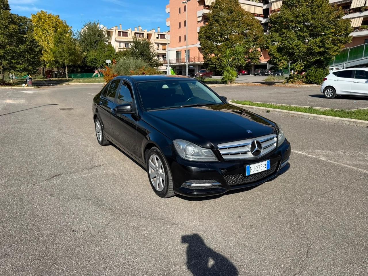 Mercedes-benz C 200 220 CDI BlueEFFICIENCY Elegance