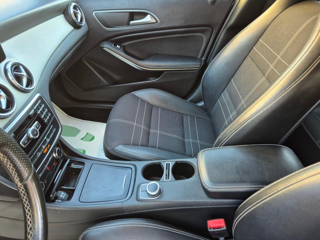 Mercedes GLA 200 d Automatic Business
