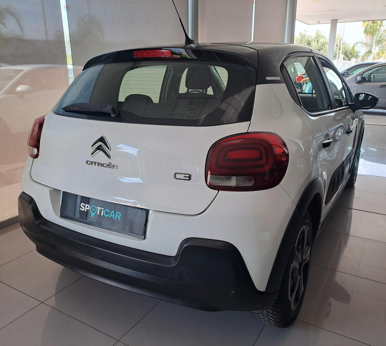 Citroen C3 1.2 Benzina 110cv EAT6 Shine km 51365